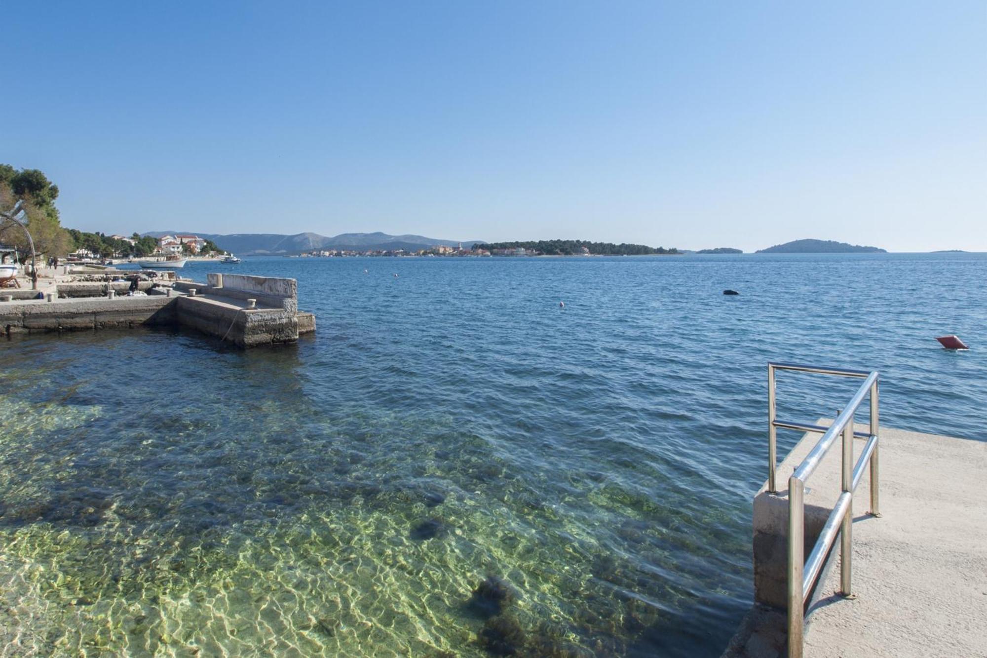 Apartments Vukicevic Brodarica Sibenik Bagian luar foto